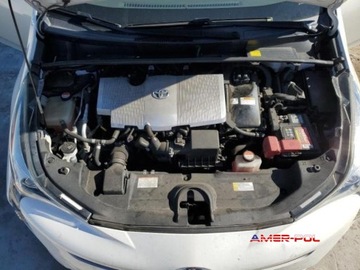 Toyota Prius IV Hatchback 1.8 Hybrid 122KM 2016 Toyota Prius 2016r., 1,8 L od ubezpieczalni 1.8 Hybryda 121KM, zdjęcie 10