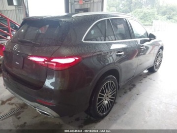 Mercedes GLC C254/X254 2023 Mercedes-Benz GLC 300 2023 2.0l 2.0 Benzyna 255KM, zdjęcie 2