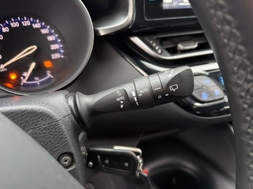Toyota C-HR I Crossover 1.2L Turbo 116KM 2017 Toyota C-HR 1.2 T GPF Premium Toyota C-HR PREMIUM, zdjęcie 17