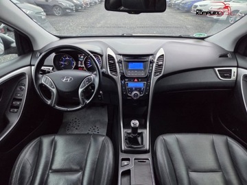 Hyundai i30 II Wagon 1.6 CRDi 110KM 2013 Hyundai i30 1.6 CRDI 110KM Xenon Panorama PDC Skory Serwis Oplacony 1.6, zdjęcie 13