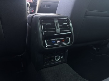 Volkswagen Passat B8 Variant Facelifting 2.0 TDI SCR 150KM 2022 Volkswagen Passat Variant | Hak | Nawigacja | APP, zdjęcie 21