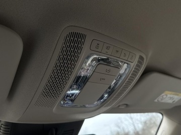 Mercedes GLB SUV 2.0 250 224KM 2024 Mercedes-Benz GLB 220, zdjęcie 22