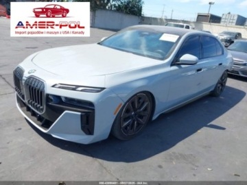 BMW Seria 7 G70 2024 BMW Seria 7 2024r., 3.0L 3.0 Hybryda 375KM