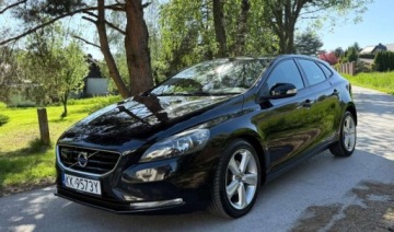 Volvo V40 II Cross Country D2 115KM 2013 Volvo V40 Volvo V40 D2 Momentum 1.6 Diesel 115KM, zdjęcie 1