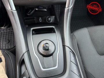 Ford Mondeo V Kombi Facelifting 2.0 EcoBlue 150KM 2020 Ford Mondeo Faktura 23 titanium automat mega stan 2.0 Diesel 150KM, zdjęcie 13