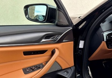 BMW Seria 5 G30-G31 Limuzyna 530d 265KM 2020 BMW Seria 5 BMW 530d xDrive FV23 MPAKIET HarmanKardon MPRO Shadow Line 3.0, zdjęcie 9