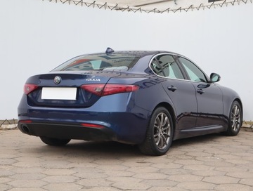 Alfa Romeo Giulia II Sedan 2.0 Turbo 200KM 2017 Alfa Romeo Giulia 2.0 Turbo, Salon Polska, zdjęcie 4