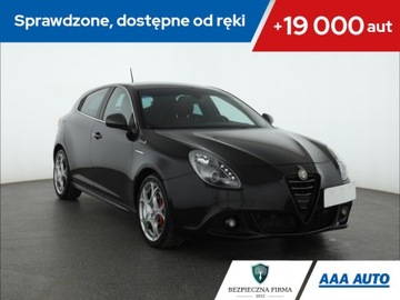 Alfa Romeo Giulietta Nuova II Hatchback 5d Facelifting 1.4 TB 16v Mair 170KM 2014