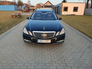 Mercedes Klasa E W212 Kombi 350 CDI BlueEFFICIENCY 265KM 2012 Mercedes E 350 3.0cdi V6 265KM 4Matic 2012r, zdjęcie 4