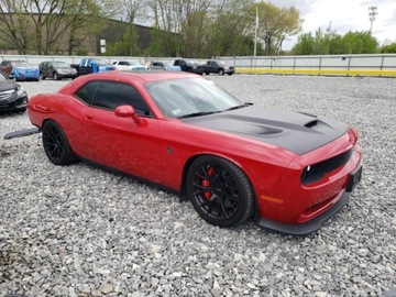Dodge Challenger III 2016 Dodge Challenger SRT Hellcat 2016 6.2l 6.2 Benzyna 707KM, zdjęcie 4