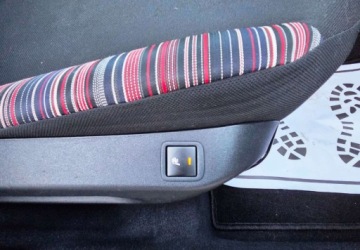 Citroen C1 II Hatchback 5d 1.0 VTi 72KM 2018 Citroen C1 1,0 Ben 72 KM Benzyna 72KM, zdjęcie 16