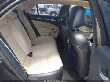 Chrysler 300C II 2015 Chrysler 300C Platinum 2015 5.7l 5.7 Benzyna 363KM, zdjęcie 12