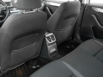 Skoda Octavia III Liftback Facelifting 2.0 TDI 150KM 2018 Škoda Octavia Skoda Octavia WZ7293V#2.0 TDI, zdjęcie 26