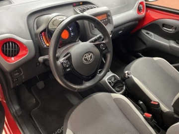 Toyota Aygo II Hatchback 3d Facelifting 1.0 VVT-i 72KM 2020 Toyota Aygo 1.0 VVT-i X-play II (2014-) Toyota Ayg, zdjęcie 9