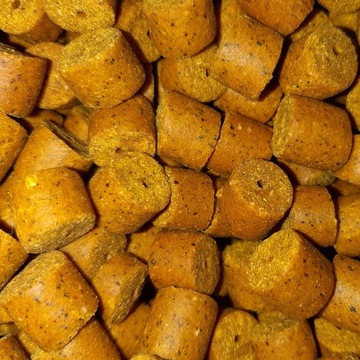 Pellet STALOMAX 12mm BANAN wiaderko 750g