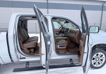 Dodge Ram V 2023 Dodge RAM 4x4 RAM LongHorn 5.7 LPG 400 km 2023r Full 31.00 km Warszawa, zdjęcie 9