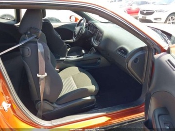 Dodge Challenger III 2021 Dodge Challenger GT 2021 3.6l 3.6 Benzyna 303KM, zdjęcie 9