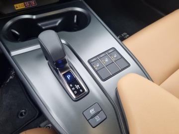 Lexus UX Crossover Facelifting 2.0 300h 199KM 2024 Lexus UX 300h F Sport Design 300h F Sport Design S, zdjęcie 22