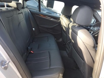 BMW Seria 5 G30-G31 2019 BMW Seria 5 530E 2019 2.0l 2.0 Hybryda 248KM, zdjęcie 10
