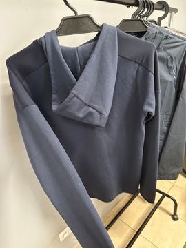 РАСПРОДАЖА! НОВАЯ ЖЕНСКАЯ ТОЛСТОВКА BMW