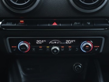 Audi A3 8V Hatchback 3d 1.4 TFSI CoD ultra 150KM 2016 Audi A3 1.4 TFSI, Navi, Klima, Klimatronic, zdjęcie 17