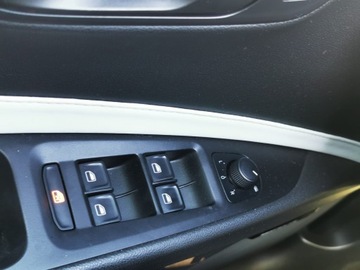 Seat Leon III CUPRA 5d 2.0 TSI 280KM 2014 SEAT LEON CUPRA 5d 2.0 TSI 280KM, Bezwypadkowy, Serwisowany, DSG, zdjęcie 18