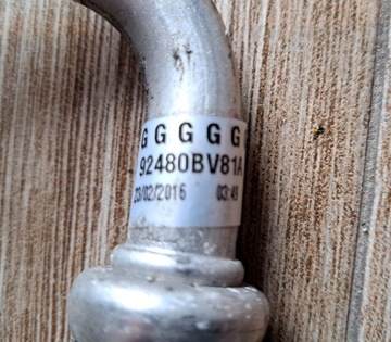 NISSAN JUKE F15 1,2 PŘÍVOD KLIMATIZACE 92480BV81A