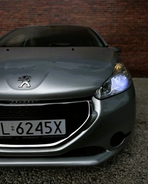 Peugeot 208 I Hatchback 3d 1.2 VTI 82KM 2013 Peugeot 208 Czujniki Kamera niski przebieg Gwarancja w cenie WarszawaVLAV, zdjęcie 34
