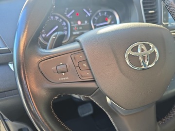 Toyota Proace II Furgon Medium 2.0 D-4D 177KM 2023 Toyota PROACE VERSO 2.0 D4-D Long VIP PROACE VERSO, zdjęcie 21