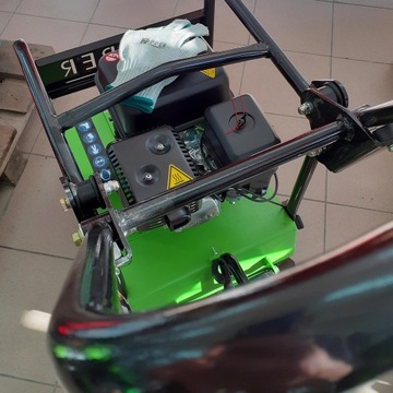 ZAGĘSZCZARKA Z POSUWEM 120 KG ZIPPER ZI-RPE120GYN