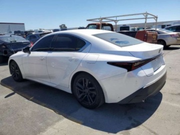 Lexus IS III 2023 Lexus IS 2023 LEXUS IS 300 silnik benzynowy 2.0 L 2.0 Benzyna 241KM, zdjęcie 2