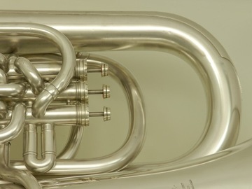 Tuba Bb Besson England New Standard Po przeglądzie technicznym DR23-125