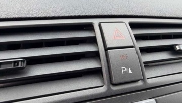 Ford C-MAX I 1.6 TDCi 109KM 2004 Ford C-MAX Raty 1.6 tdci Klimatronic dwustrefowy 2X PDC 166tys km Salon P, zdjęcie 36