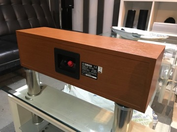 YAMAHA NS-C55 2-полосный центральный динамик с 3 динамиками