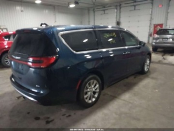 Chrysler Pacifica II 2024 Chrysler Pacifica Touring L 2024 3.6 Benzyna 287KM, zdjęcie 5