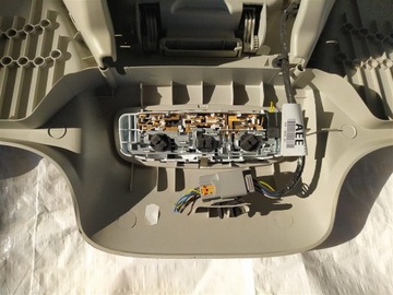 ПОЛКА ДЛЯ ХРАНЕНИЯ FORD CONNECT MK2 LIFT 18-