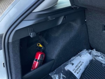 Skoda Scala Hatchback Facelifting 1.0 TSI 115KM 2025 Skoda Scala SKODA Scala 1.0 TSI 115 KM Selection jak nowa Wyprzedaz 2025, zdjęcie 9