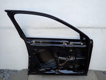 DVEŘE LEVÉ PŘEDNÍ LEVÝ SKODA SUPERB 3 III 3V 2015-2024R 3V0831051