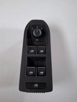 GOLF VIII TIGUAN SKODA SEAT przełącznik podnoszenia szyb lewy 5G0959857E