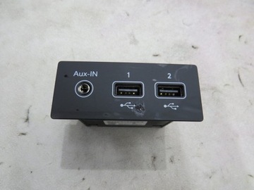 HNÍZDO USB AUX CLIO V 280231553R