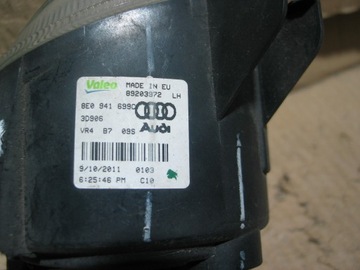 Лампа галогенная левая Audi A4 B7 8E0941699C