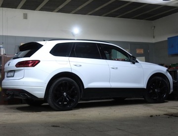 Volkswagen Touareg III SUV 3.0 V6 SCR TDI 286KM 2019 VW Touareg R-Line PL Full Wentyle Masaż Dynaudio Panorama Dociąg Matrix Hak, zdjęcie 35