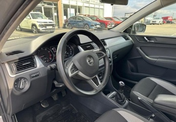 Skoda Rapid II Spaceback 1.2 TSI 110KM 2016 Skoda RAPID 1.2 110KM Ambition Salon PL Historia ASO FVmarza 1.2 Benzyna, zdjęcie 4