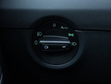 Skoda Octavia III Liftback 1.4 TSI 140KM 2013 Skoda Octavia 1.4 TSI, Salon Polska, Xenon, zdjęcie 20