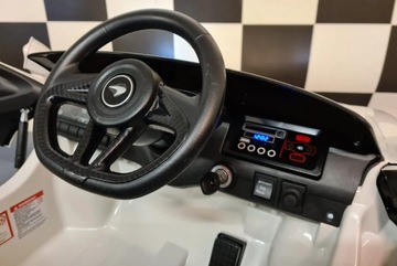 MCLAREN ЭЛЕКТРОМОТОРНЫЙ АВТОМОБИЛЬ + ПУЛЬТ ДИСТАНЦИОННОГО УПРАВЛЕНИЯ НА АККУМУЛЯТОРЕ