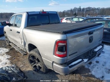  RAM 1500 2023r., Big Horn, od ubezpieczalni 5.7 Benzyna 395KM, zdjęcie 4