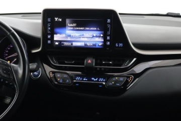 Toyota C-HR I Crossover 1.8 Hybrid 122KM 2018 Toyota C-HR 1.8 Hybrid, Salon Polska, zdjęcie 11