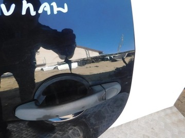 ДВЕРЬ ЗАДНЯЯ ЛЕВАЯ VW TOURAN I