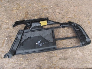 Audi A6 C7 Allroad kombi Boczek bagażnika lewy tapicerka 4G9863879