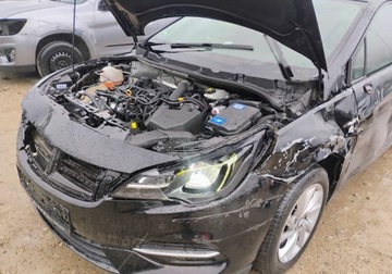 Opel Astra K Sportstourer Facelifting 1.2 Turbo 110KM 2020 Opel Astra 122020r, 1.2 Benzyna. Uszkodzony przod i lewy bok. Jezdzi, zdjęcie 26